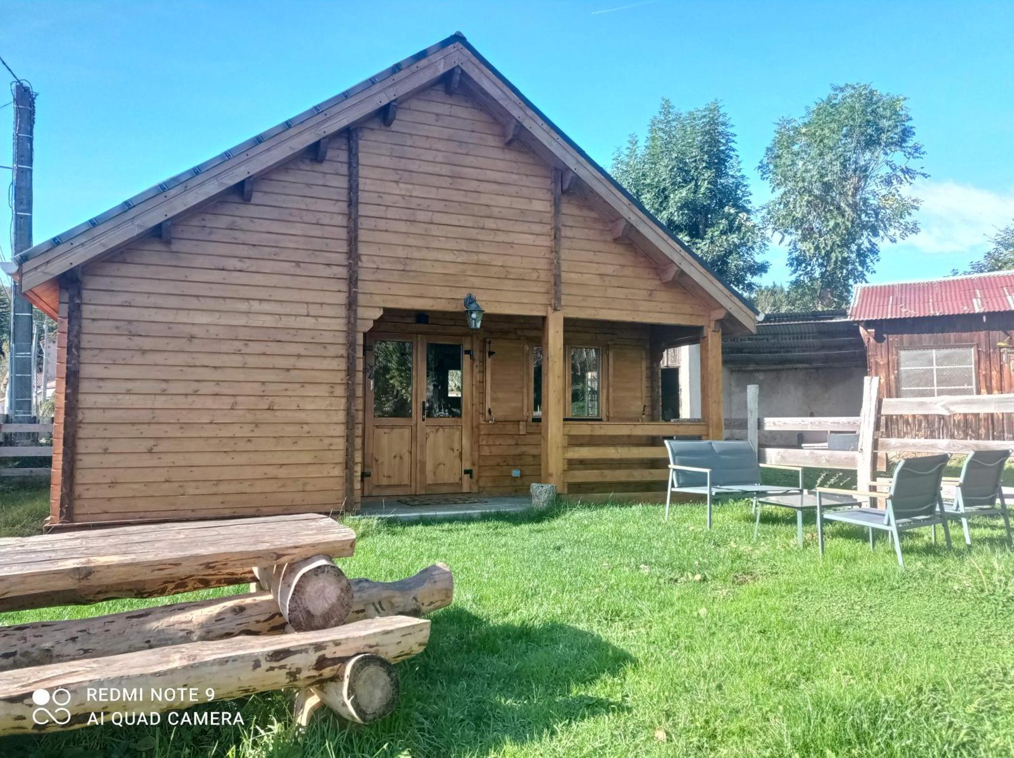 Des Fontaines Claires Chalet *